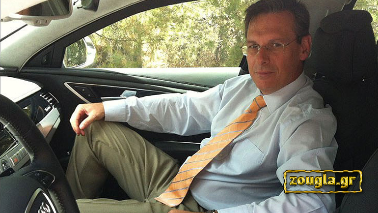 Αποχωρεί ο επικεφαλής δημοσίων σχέσεων της Kosmocar Θανάσης Αγγελής